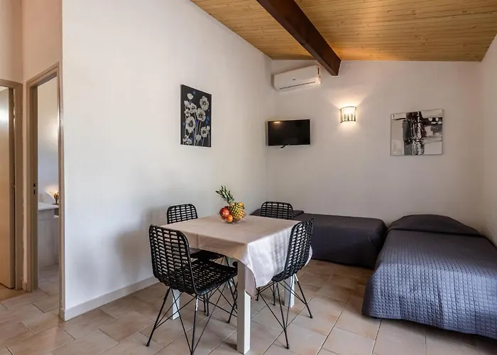 Tatil Evi San Antoine By Interhome LʼÎle-Rousse